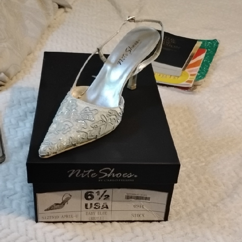 Women's Silver Heels